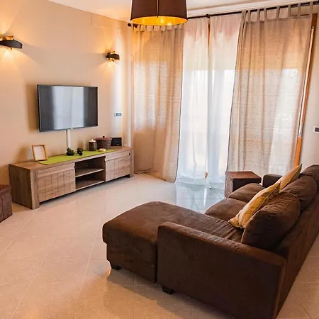 Lejlighed Troiano Home *